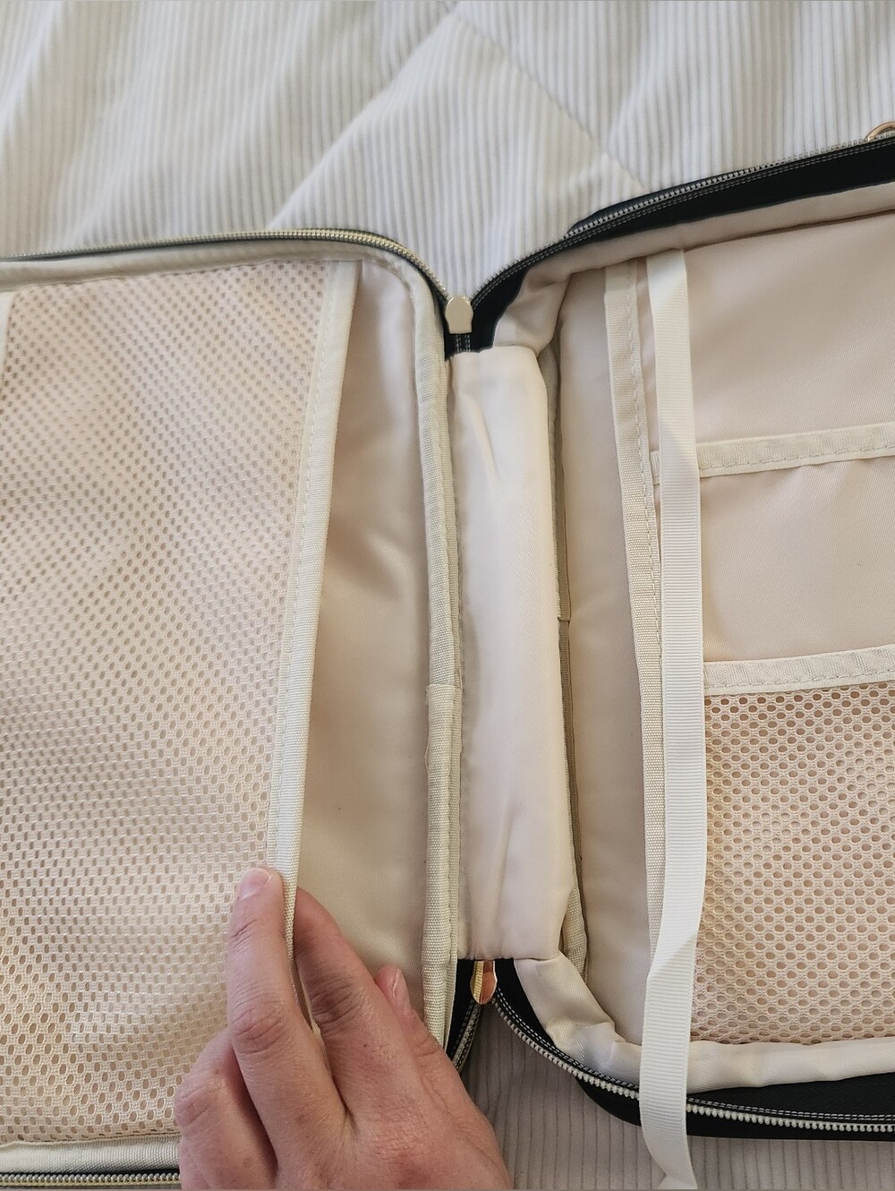 Bible And Journaling Case - Picture 3 of 6